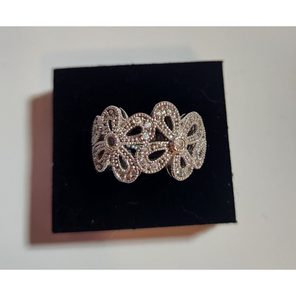 Lia Sophia Abloom Ring w/Silver Tone & 1.2ct CZ Cut Crystal Flowers Size 7